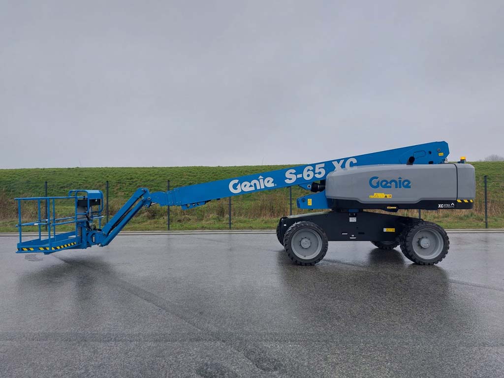 https://longreachaccess.com.au/wp-content/uploads/2026/05/straight-stick-boom-lift-hire-new1.jpg